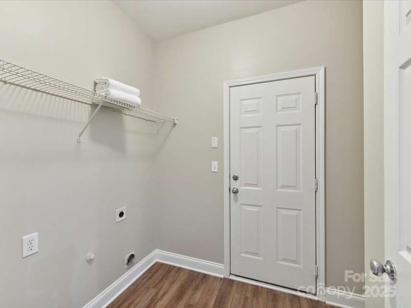 15751 Chipping Drive, Huntersville, NC 28078.  MLS# CAR4278445, YatesRealty ID 26036. Mudroom/Laundry Area