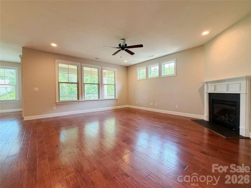 10403 Drake Hill Drive, Huntersville, NC 28078.  MLS# CAR4384234, YatesRealty ID 26037. 