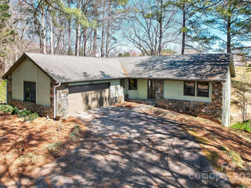 225 Sheepnose Drive, Lake Lure, NC 28746.  MLS# CAR4280514, YatesRealty ID 26037. 