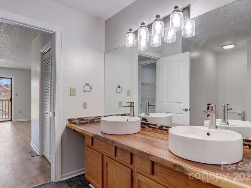 225 Sheepnose Drive, Lake Lure, NC 28746.  MLS# CAR4280514, YatesRealty ID 26037. 