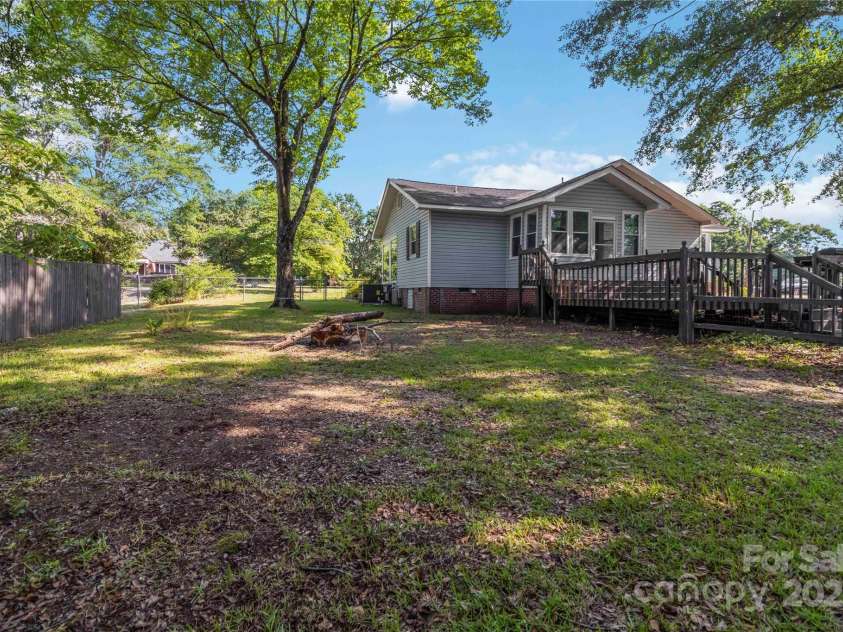 202 Gum Street, Pageland, SC 29728.  MLS# CAR4274086, YatesRealty ID 26038. 