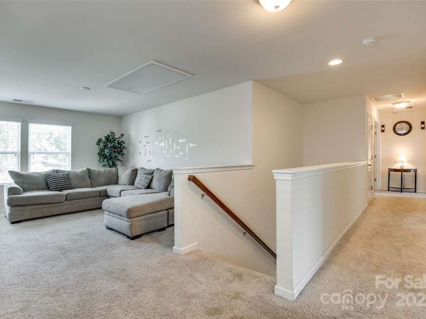 1553 Arcadia Bluff Drive, York, SC 29745.  MLS# CAR4258275, YatesRealty ID 26039. 