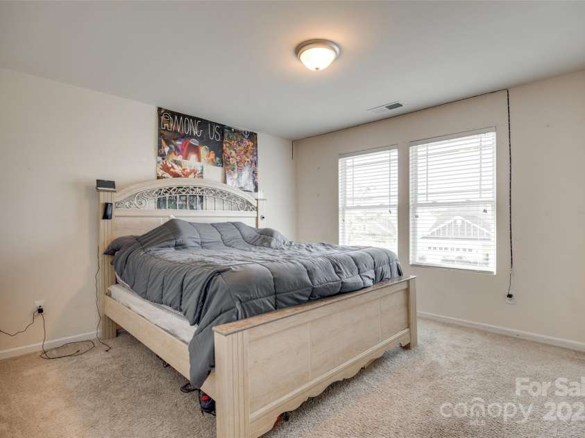 1553 Arcadia Bluff Drive, York, SC 29745.  MLS# CAR4258275, YatesRealty ID 26039. 