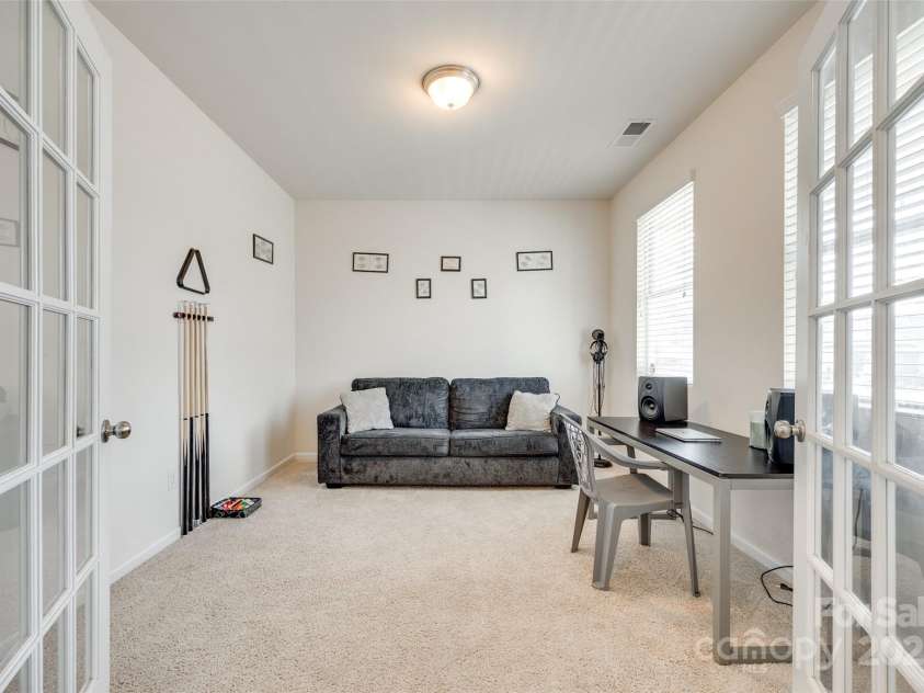 1553 Arcadia Bluff Drive, York, SC 29745.  MLS# CAR4258275, YatesRealty ID 26039. 