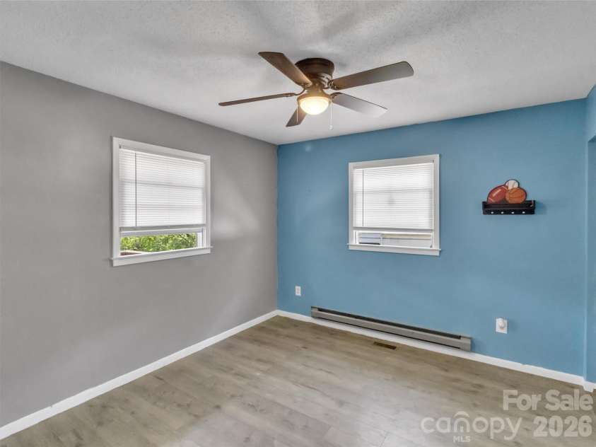 252 Oak Park Drive, Clyde, NC 28721.  MLS# CAR4381377, YatesRealty ID 26039. Bedroom #3