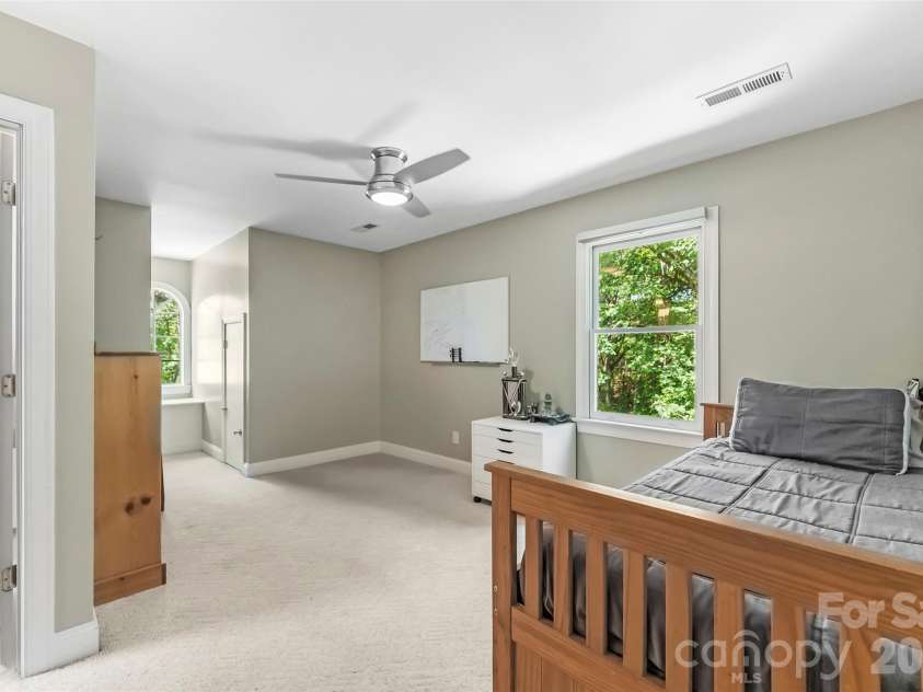 104 Tallwood Drive, Shelby, NC 28152.  MLS# CAR4280185, YatesRealty ID 2604. Bedroom 4