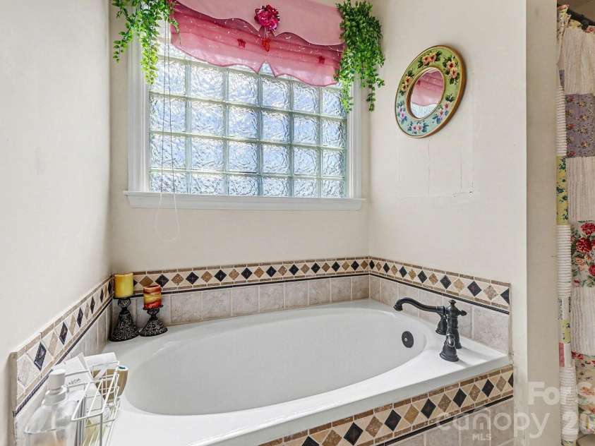 205 John Cline Road, Cherryville, NC 28021.  MLS# CAR4346989, YatesRealty ID 2604. 