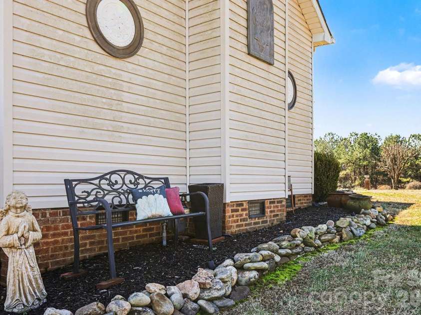 205 John Cline Road, Cherryville, NC 28021.  MLS# CAR4346989, YatesRealty ID 2604. 