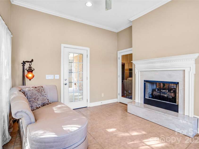 305 Chancelot Lane, Fort Mill, SC 29708.  MLS# CAR4224414, YatesRealty ID 2604. 