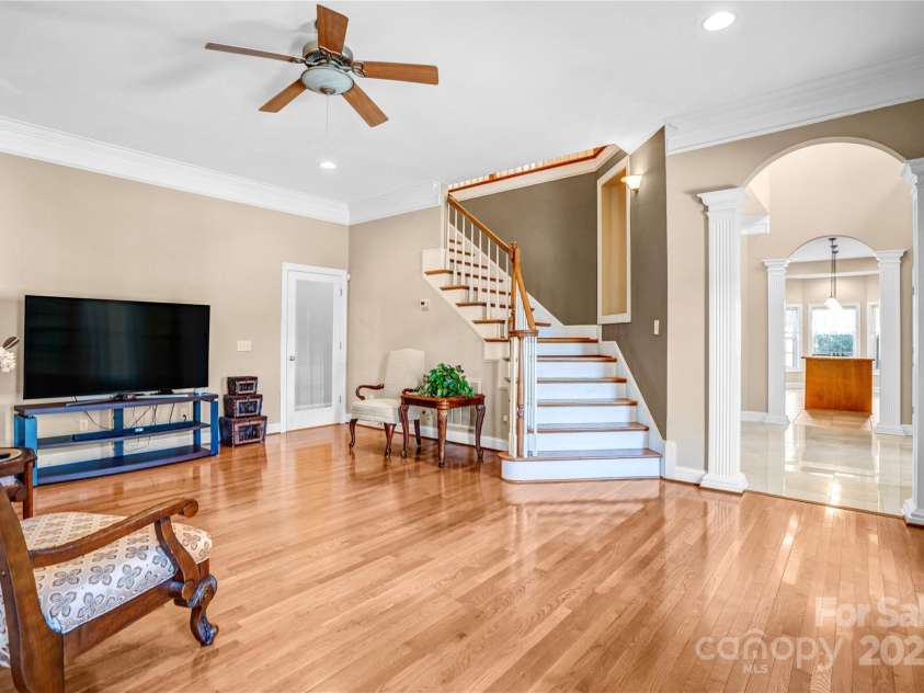 305 Chancelot Lane, Fort Mill, SC 29708.  MLS# CAR4224414, YatesRealty ID 2604. 