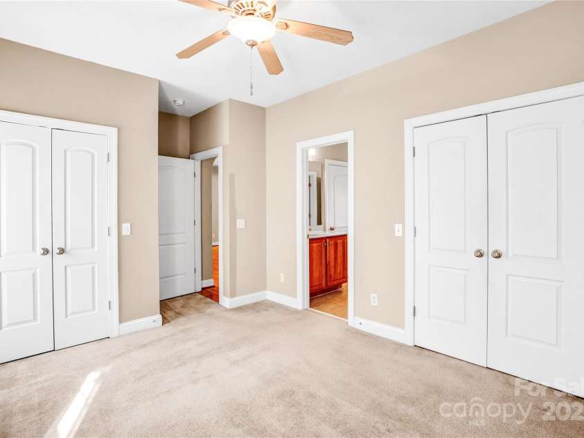 305 Chancelot Lane, Fort Mill, SC 29708.  MLS# CAR4224414, YatesRealty ID 2604. 
