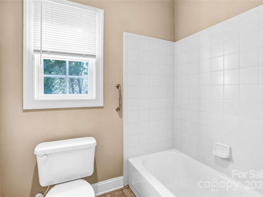 305 Chancelot Lane, Fort Mill, SC 29708.  MLS# CAR4224414, YatesRealty ID 2604. 