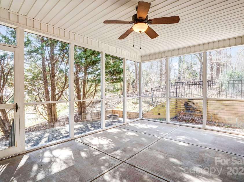 305 Chancelot Lane, Fort Mill, SC 29708.  MLS# CAR4224414, YatesRealty ID 2604. 