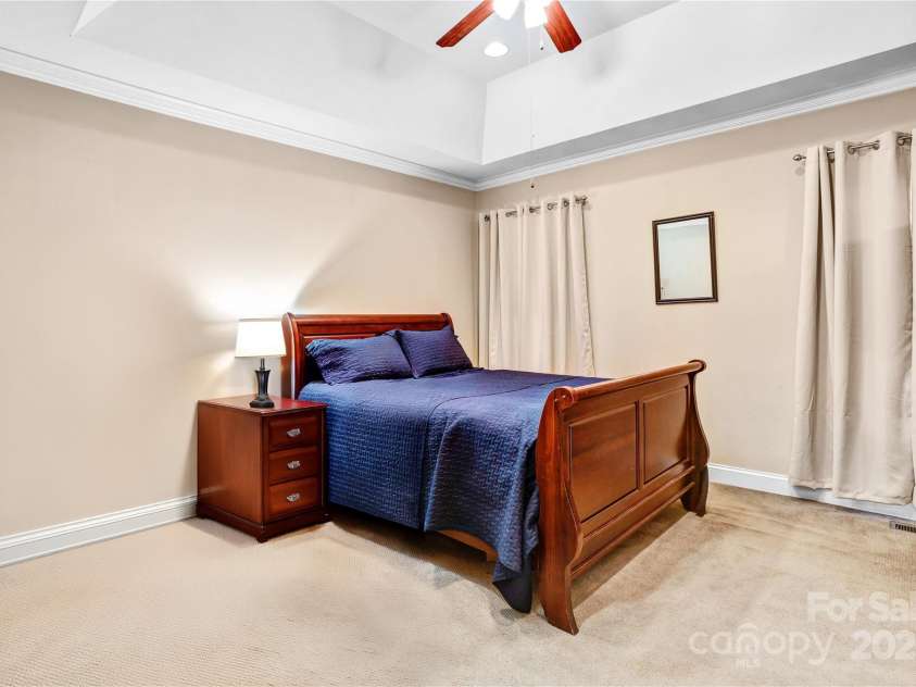 305 Chancelot Lane, Fort Mill, SC 29708.  MLS# CAR4224414, YatesRealty ID 2604. 
