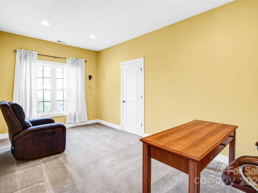 305 Chancelot Lane, Fort Mill, SC 29708.  MLS# CAR4224414, YatesRealty ID 2604. 