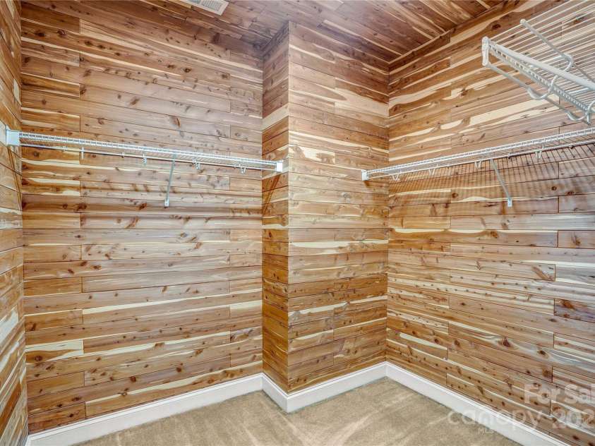 305 Chancelot Lane, Fort Mill, SC 29708.  MLS# CAR4224414, YatesRealty ID 2604. 