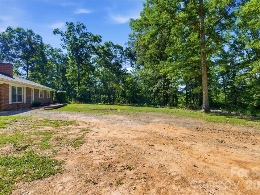 4411 US 221 Highway, Forest City, NC 28043.  MLS# CAR4384044, YatesRealty ID 26040. 