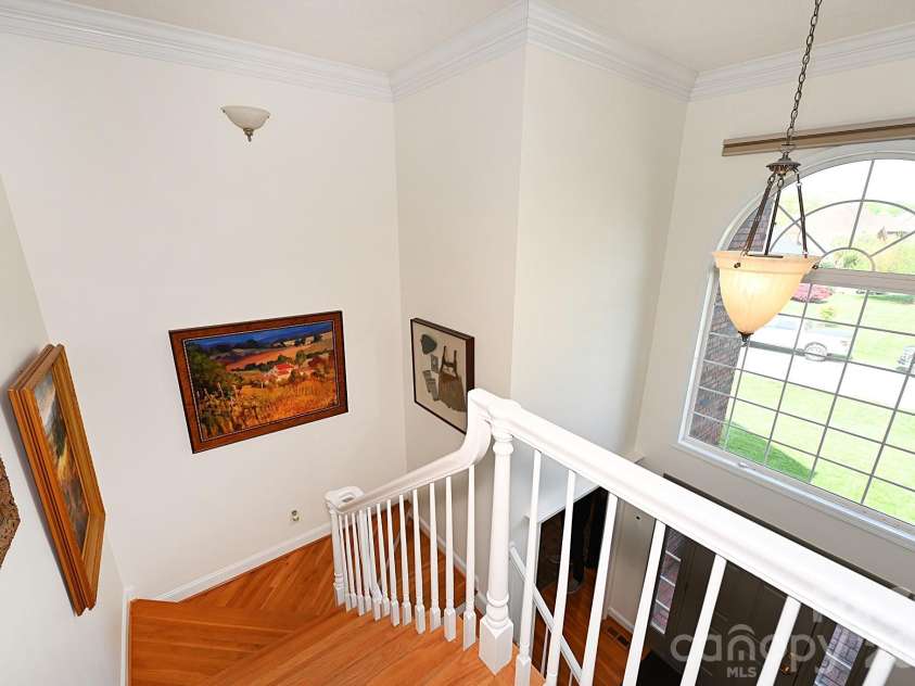 406 5th Avenue, Conover, NC 28613.  MLS# CAR4368101, YatesRealty ID 26041. 