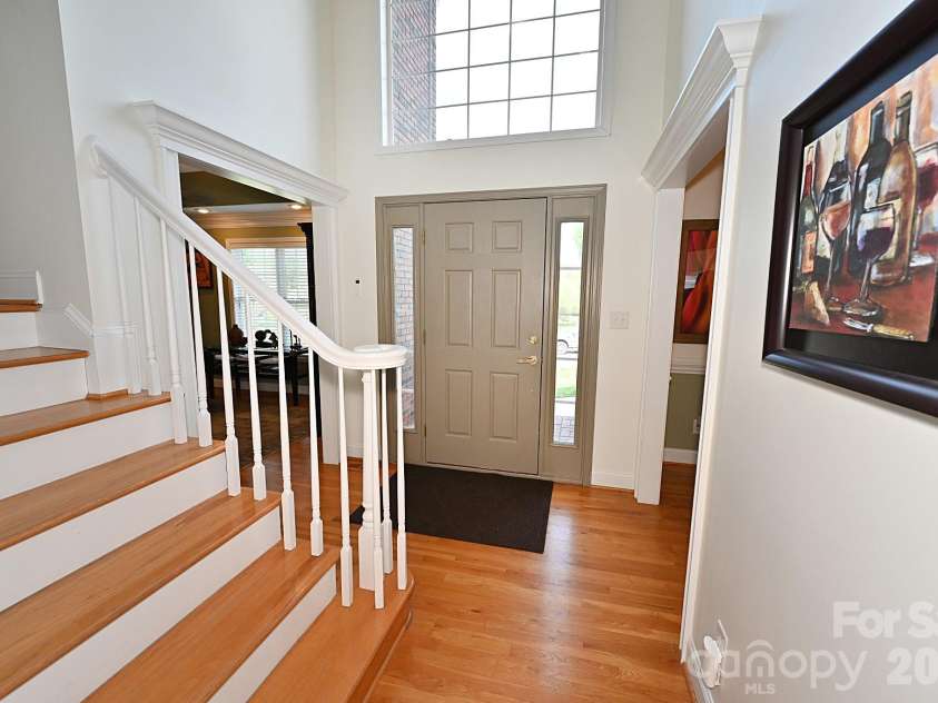 406 5th Avenue, Conover, NC 28613.  MLS# CAR4368101, YatesRealty ID 26041. 