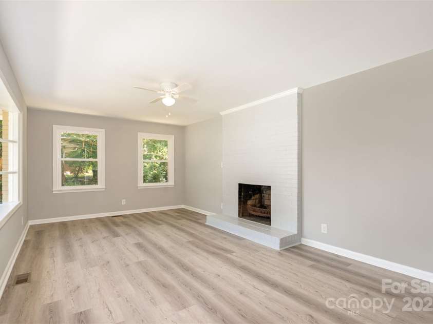 1138 Laurel Street, Salisbury, NC 28144.  MLS# CAR4275626, YatesRealty ID 26042. 