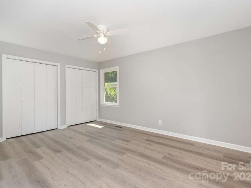 1138 Laurel Street, Salisbury, NC 28144.  MLS# CAR4275626, YatesRealty ID 26042. 