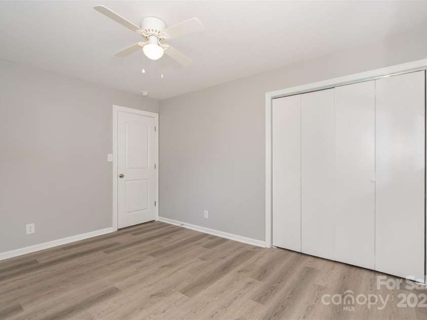 1138 Laurel Street, Salisbury, NC 28144.  MLS# CAR4275626, YatesRealty ID 26042. 