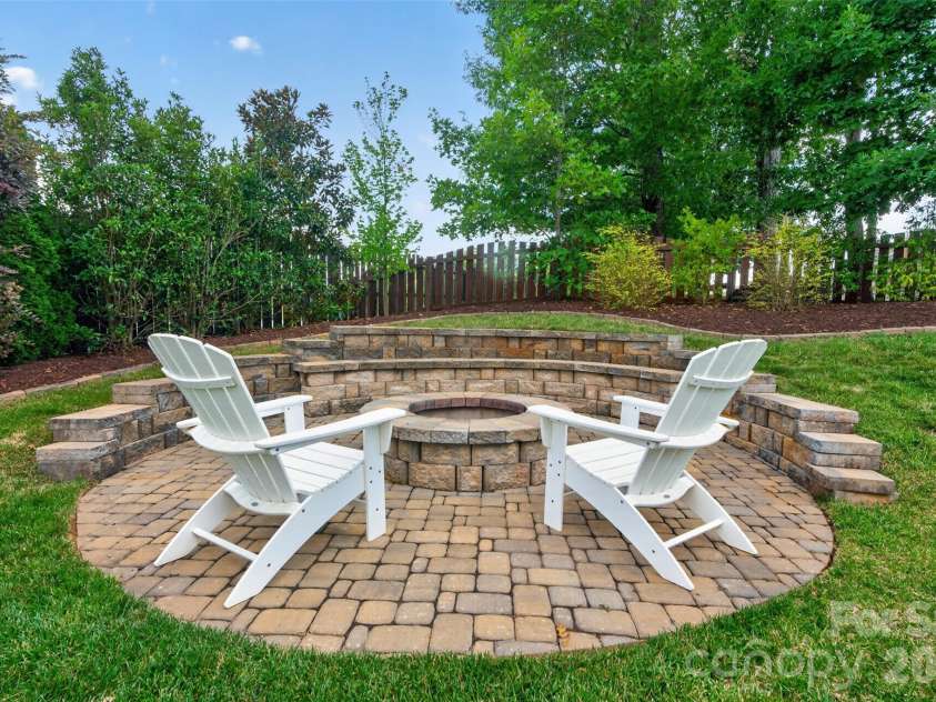 1001 Dunwoody Drive, Indian Trail, NC 28079.  MLS# CAR4402459, YatesRealty ID 26043. 