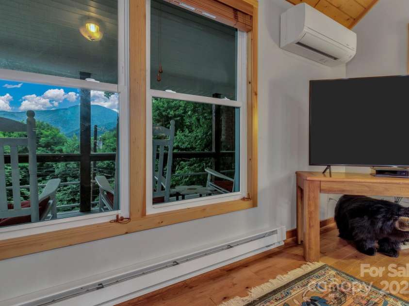 535 Rocky Top Road, Maggie Valley, NC 28751.  MLS# CAR4277929, YatesRealty ID 26043. 