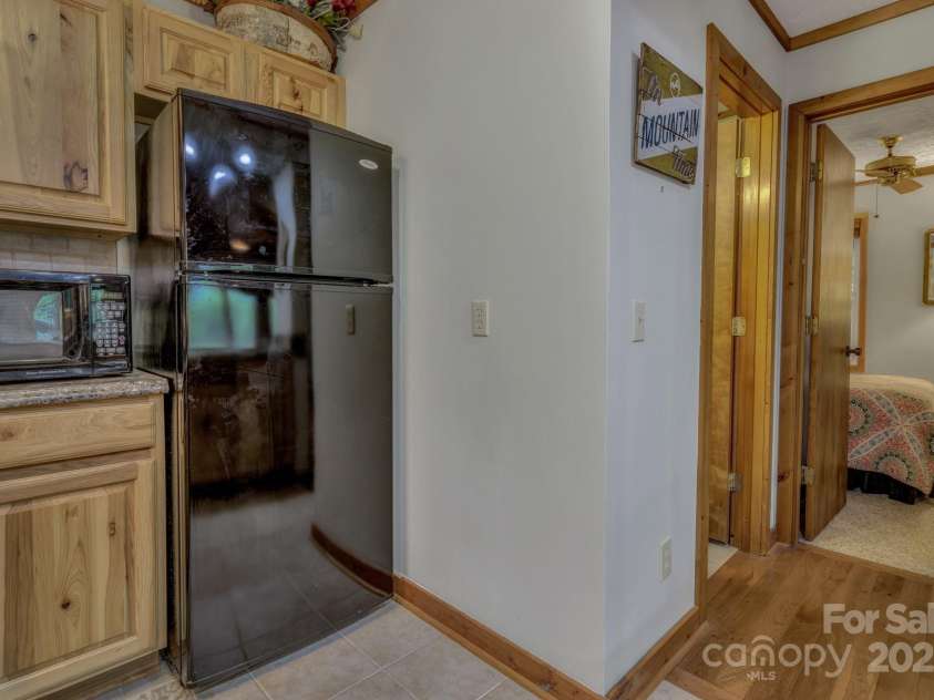 535 Rocky Top Road, Maggie Valley, NC 28751.  MLS# CAR4277929, YatesRealty ID 26043. 