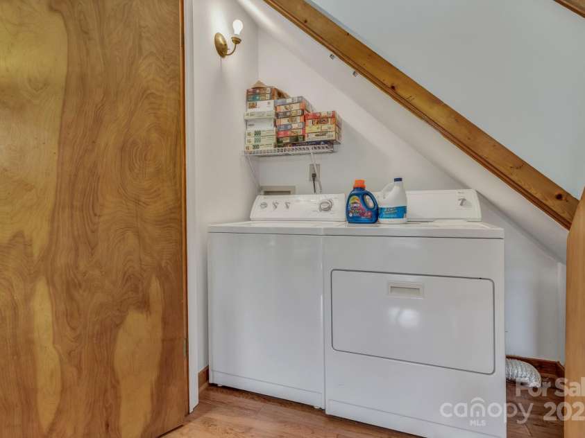 535 Rocky Top Road, Maggie Valley, NC 28751.  MLS# CAR4277929, YatesRealty ID 26043. 