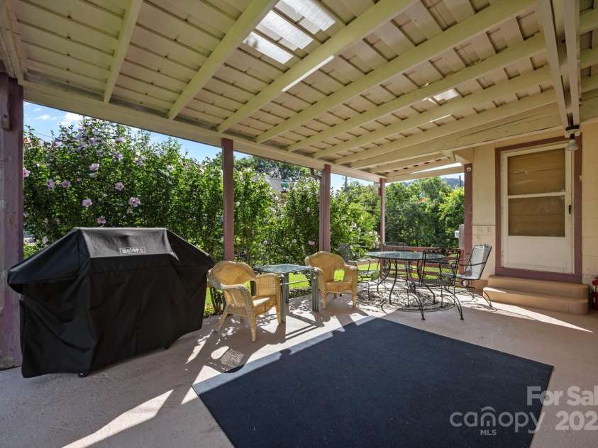 133 Lawson Street, Hot Springs, NC 28743.  MLS# CAR4277872, YatesRealty ID 26044. Carport