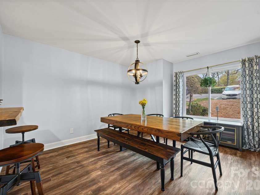34 Old Post Road, Lake Wylie, SC 29710.  MLS# CAR4359546, YatesRealty ID 26045. 