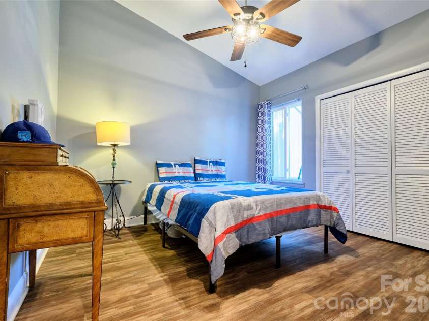 34 Old Post Road, Lake Wylie, SC 29710.  MLS# CAR4422574, YatesRealty ID 26045. 