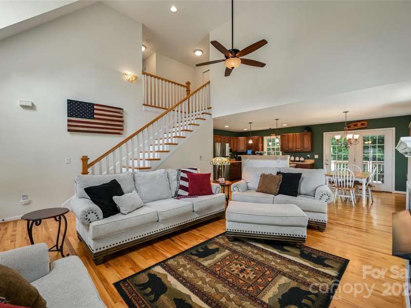 68 Locust Meadow Lane, Weaverville, NC 28787.  MLS# CAR4275885, YatesRealty ID 26045. 