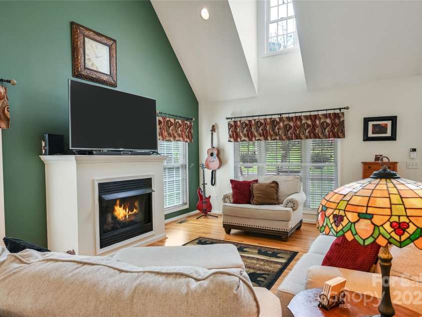 68 Locust Meadow Lane, Weaverville, NC 28787.  MLS# CAR4275885, YatesRealty ID 26045. 