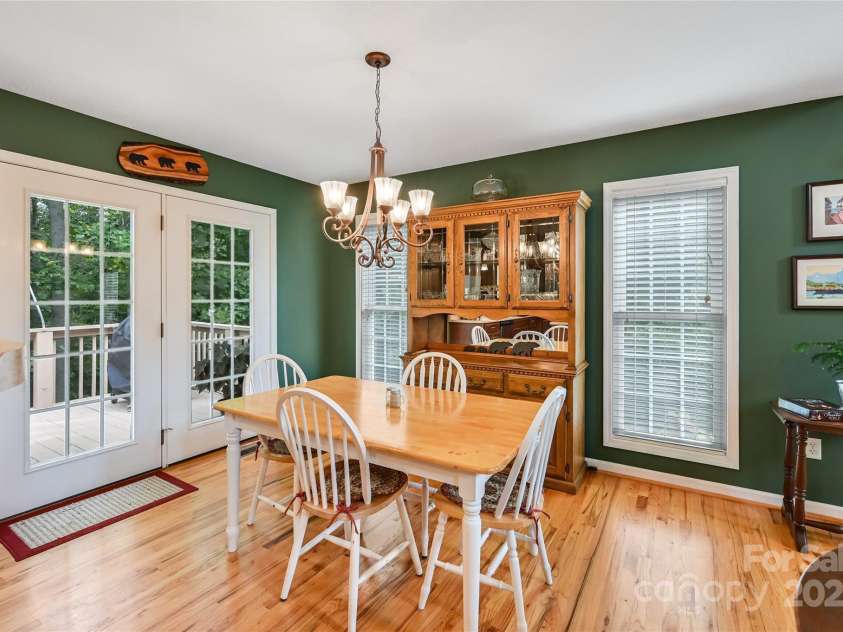 68 Locust Meadow Lane, Weaverville, NC 28787.  MLS# CAR4275885, YatesRealty ID 26045. 