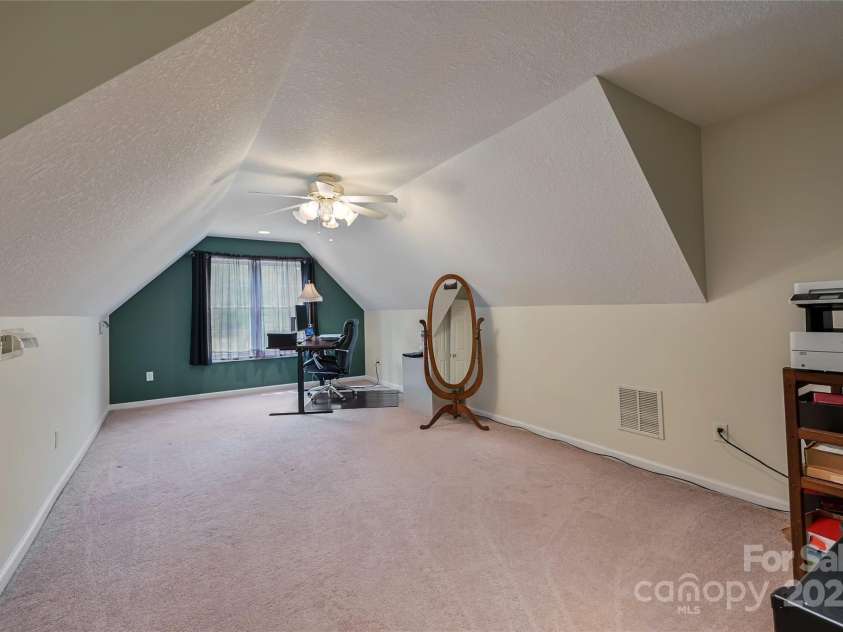 68 Locust Meadow Lane, Weaverville, NC 28787.  MLS# CAR4275885, YatesRealty ID 26045. 