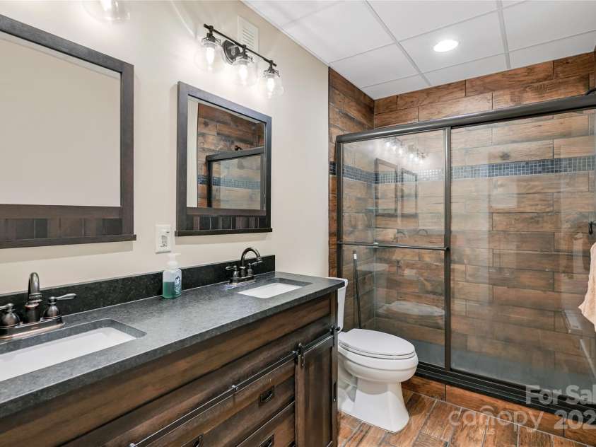 68 Locust Meadow Lane, Weaverville, NC 28787.  MLS# CAR4275885, YatesRealty ID 26045. 