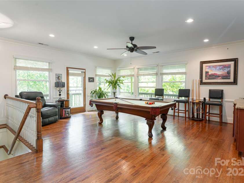 75 Cougar Lane, Saluda, NC 28773.  MLS# CAR4263735, YatesRealty ID 26046. 