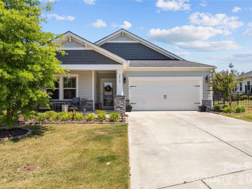 2012 Hyacinth Court, Denver, NC 28037.  MLS# CAR4380236, YatesRealty ID 26048. 