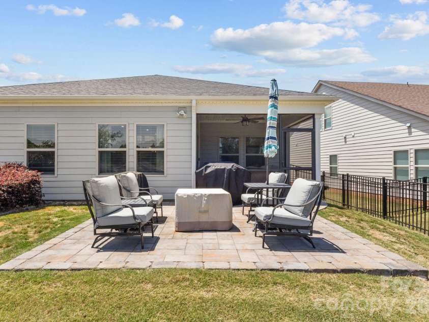 2012 Hyacinth Court, Denver, NC 28037.  MLS# CAR4380236, YatesRealty ID 26048. Paver patio