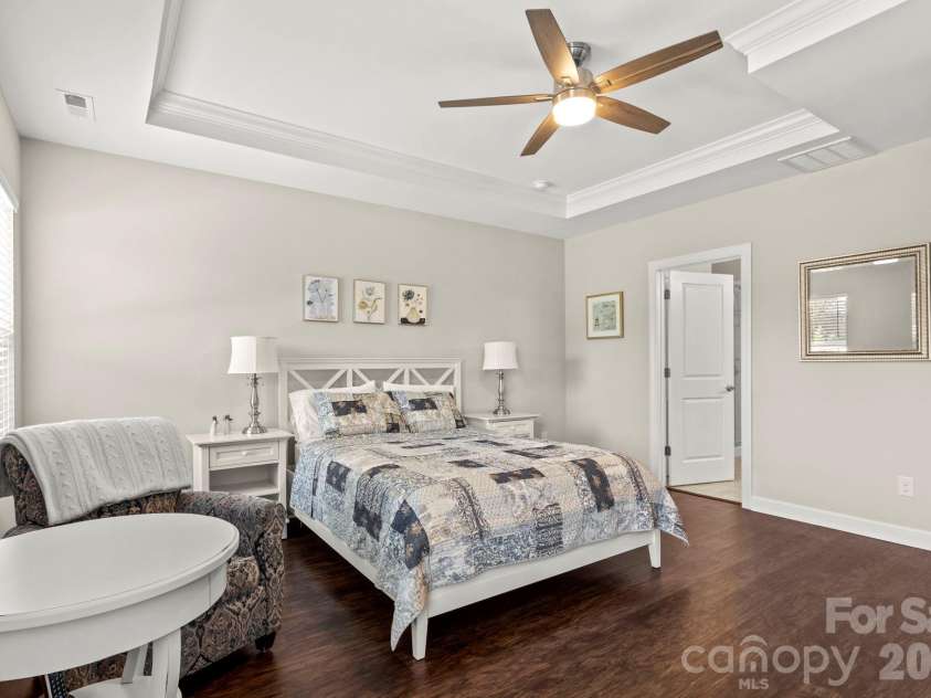 2012 Hyacinth Court, Denver, NC 28037.  MLS# CAR4380236, YatesRealty ID 26048. Primary Bedroom
