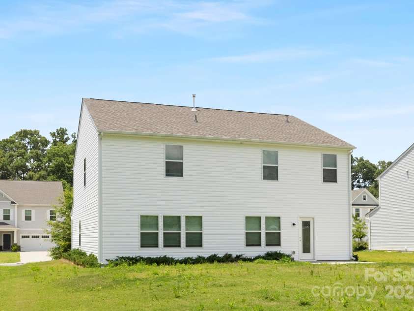 4044 Beacon Avenue, Monroe, NC 28110.  MLS# CAR4276757, YatesRealty ID 26048. 