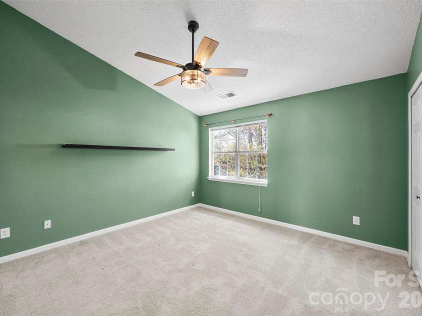6483 Saint Bernard Way, Charlotte, NC 28269.  MLS# CAR4364168, YatesRealty ID 26049. 