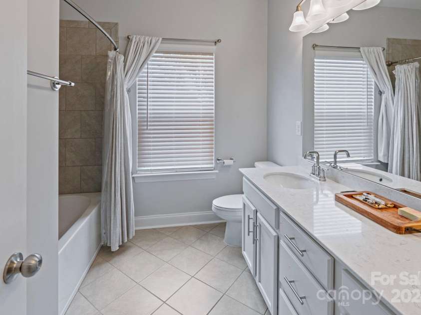 10957 Sparkle Creek Drive, Midland, NC 28107.  MLS# CAR4201445, YatesRealty ID 2605. 