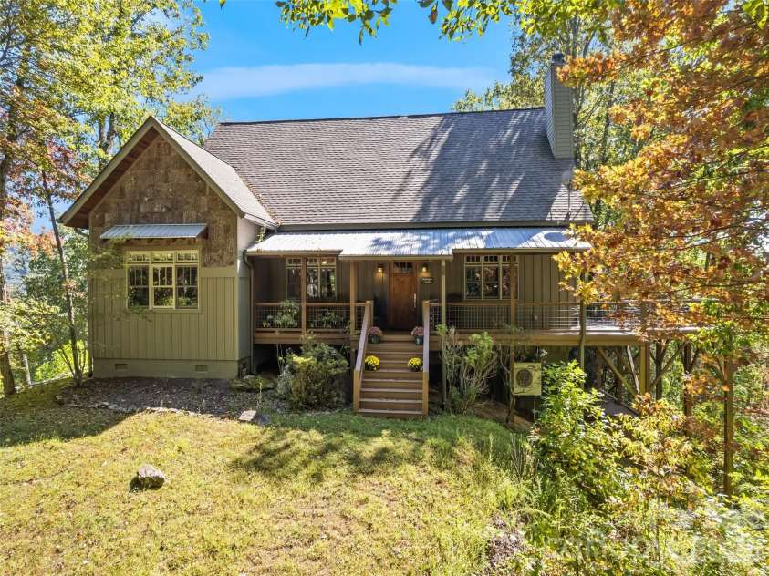 1635 Quest Ridge, Sylva, NC 28779.  MLS# CAR4310256, YatesRealty ID 2605. 