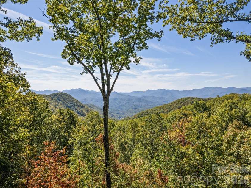 1635 Quest Ridge, Sylva, NC 28779.  MLS# CAR4310256, YatesRealty ID 2605. 