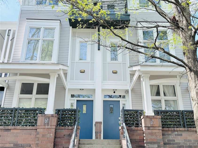 671 Alexander Street, Charlotte, NC 28202.  MLS# CAR4336342, YatesRealty ID 2605. 