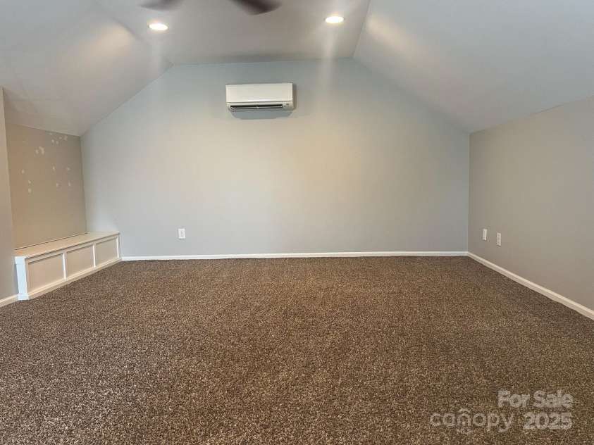 2567 Holly Oak Lane, Gastonia, NC 28056.  MLS# CAR4263397, YatesRealty ID 26050. Bonus