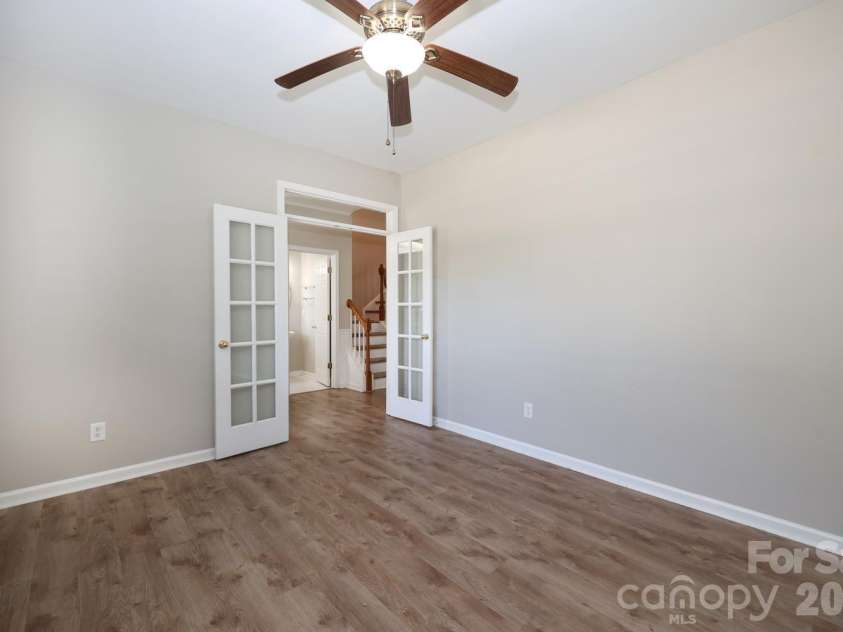 600 Cotton Field Road, Rock Hill, SC 29732.  MLS# CAR4383351, YatesRealty ID 26050. Flex/Office
